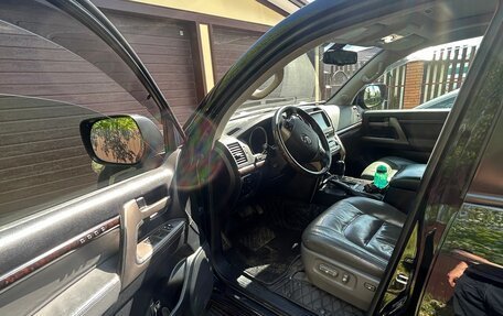 Toyota Land Cruiser 200, 2010 год, 2 835 000 рублей, 7 фотография