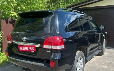 Toyota Land Cruiser 200, 2010 год, 2 835 000 рублей, 5 фотография