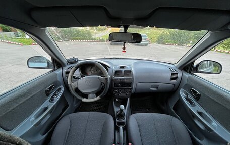 Hyundai Accent II, 2004 год, 365 000 рублей, 11 фотография