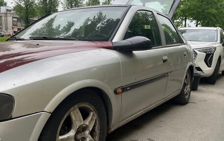 Opel Vectra B рестайлинг, 1999 год, 150 000 рублей, 3 фотография