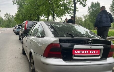 Opel Vectra B рестайлинг, 1999 год, 150 000 рублей, 2 фотография