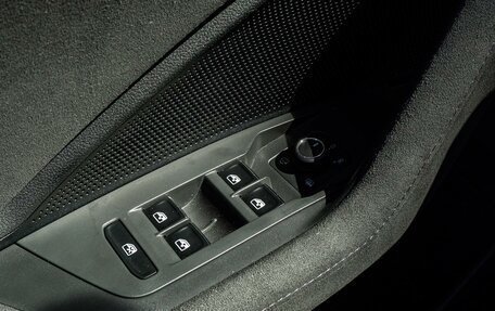 Volkswagen Tiguan, 2024 год, 4 800 000 рублей, 23 фотография