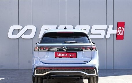Volkswagen Tiguan, 2024 год, 4 800 000 рублей, 4 фотография