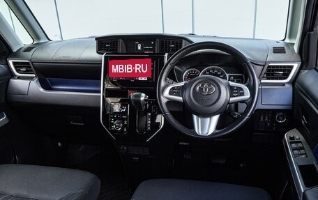 Toyota Roomy I, 2017 год, 1 395 000 рублей, 6 фотография