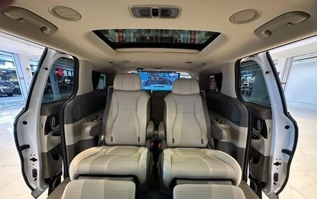 KIA Carnival, 2022 год, 3 800 000 рублей, 20 фотография