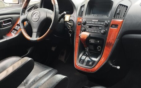 Lexus RX IV рестайлинг, 2001 год, 999 999 рублей, 6 фотография