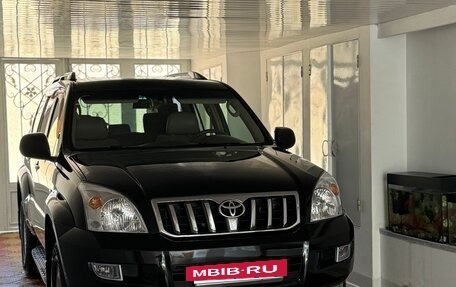 Toyota Land Cruiser Prado 120 рестайлинг, 2004 год, 1 590 000 рублей, 12 фотография