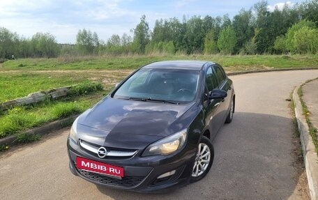 Opel Astra J, 2013 год, 695 000 рублей, 2 фотография