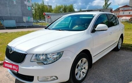 Skoda Superb III рестайлинг, 2013 год, 1 270 000 рублей, 12 фотография