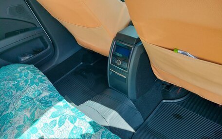 Skoda Superb III рестайлинг, 2013 год, 1 270 000 рублей, 20 фотография