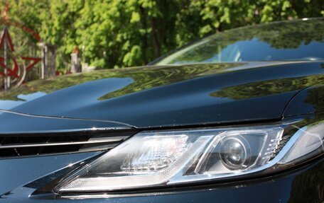 Toyota Camry, 2021 год, 2 350 000 рублей, 12 фотография