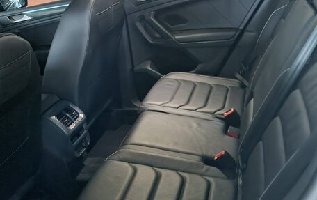 Volkswagen Tiguan II, 2021 год, 4 700 000 рублей, 16 фотография