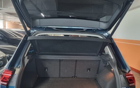 Volkswagen Tiguan II, 2021 год, 4 700 000 рублей, 14 фотография