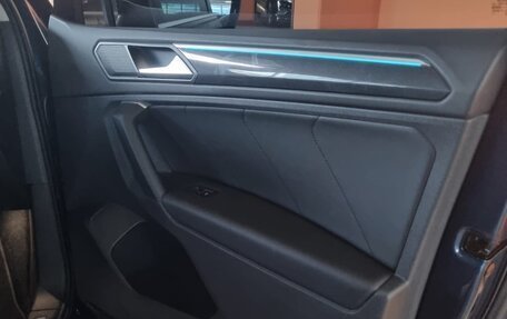 Volkswagen Tiguan II, 2021 год, 4 700 000 рублей, 11 фотография