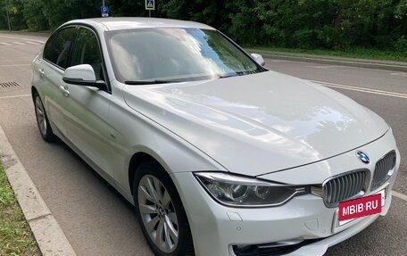 BMW 3 серия, 2013 год, 2 040 000 рублей, 2 фотография