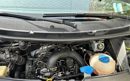 Volkswagen Caravelle T5, 2014 год, 1 900 000 рублей, 7 фотография