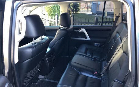 Toyota Land Cruiser 200, 2012 год, 3 250 000 рублей, 7 фотография
