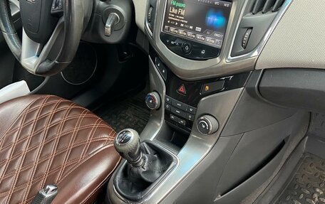 Chevrolet Cruze II, 2014 год, 15 фотография