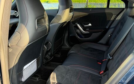 Mercedes-Benz CLA AMG, 2019 год, 5 150 000 рублей, 15 фотография