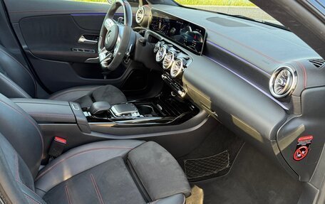 Mercedes-Benz CLA AMG, 2019 год, 5 150 000 рублей, 14 фотография