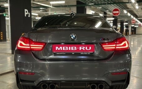 BMW M4, 2018 год, 6 190 000 рублей, 3 фотография