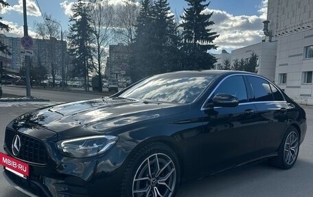 Mercedes-Benz E-Класс, 2020 год, 3 700 000 рублей, 5 фотография