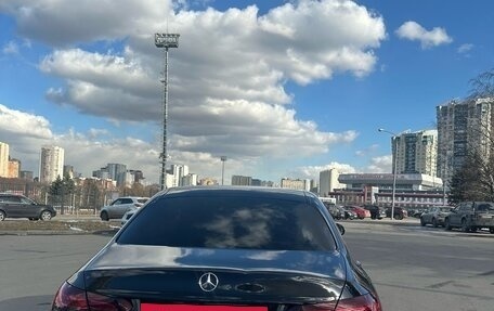 Mercedes-Benz E-Класс, 2020 год, 3 700 000 рублей, 6 фотография