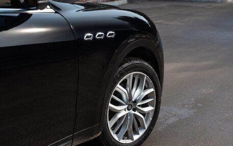 Maserati Levante I, 2019 год, 5 900 000 рублей, 8 фотография