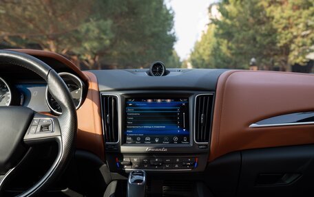 Maserati Levante I, 2019 год, 5 900 000 рублей, 13 фотография