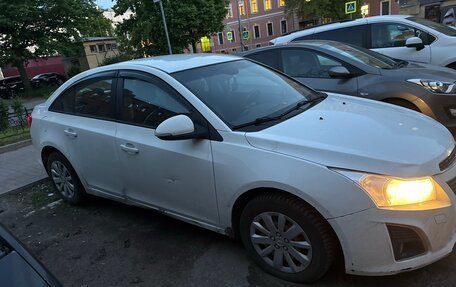 Chevrolet Cruze II, 2014 год, 699 000 рублей, 2 фотография