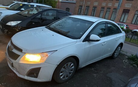 Chevrolet Cruze II, 2014 год, 699 000 рублей, 4 фотография