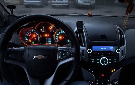 Chevrolet Cruze II, 2014 год, 699 000 рублей, 7 фотография