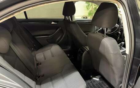 Volkswagen Jetta VI, 2013 год, 1 025 000 рублей, 10 фотография