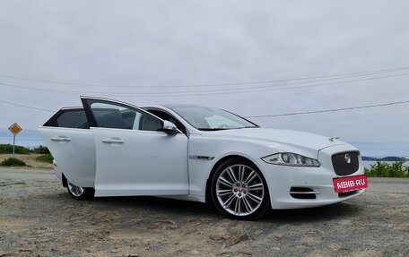 Jaguar XJ IV (X351), 2012 год, 2 700 000 рублей, 12 фотография