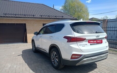 Hyundai Santa Fe IV, 2018 год, 2 450 000 рублей, 16 фотография
