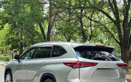Toyota Highlander, 2020 год, 4 450 000 рублей, 6 фотография