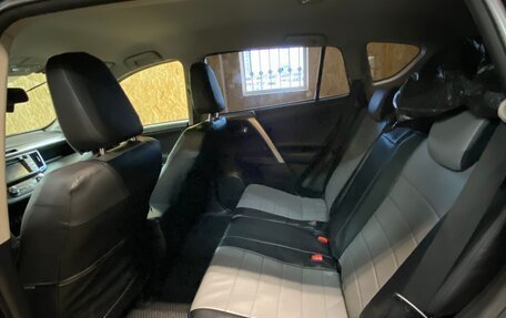Toyota RAV4, 2013 год, 1 900 000 рублей, 7 фотография