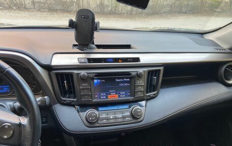 Toyota RAV4, 2013 год, 1 900 000 рублей, 12 фотография