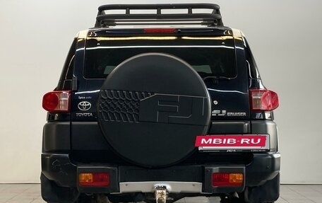 Toyota FJ Cruiser, 2007 год, 2 100 000 рублей, 7 фотография