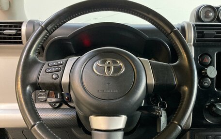 Toyota FJ Cruiser, 2007 год, 2 100 000 рублей, 11 фотография