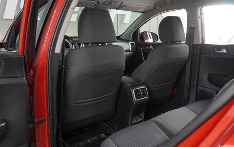 KIA Sportage IV рестайлинг, 2018 год, 2 259 000 рублей, 11 фотография