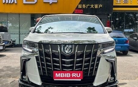 Toyota Alphard III, 2022 год, 9 807 887 рублей, 3 фотография