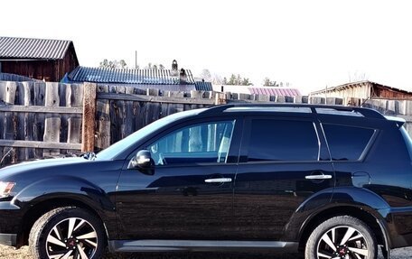 Mitsubishi Outlander III рестайлинг 3, 2011 год, 1 550 000 рублей, 8 фотография