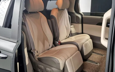 KIA Carnival, 2021 год, 2 990 000 рублей, 12 фотография