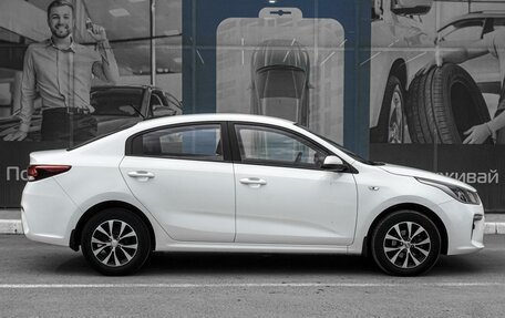 KIA Rio IV, 2018 год, 1 400 000 рублей, 5 фотография