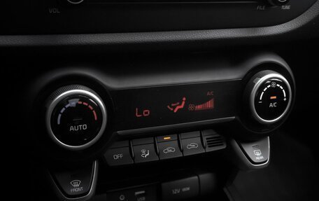 KIA Rio IV, 2018 год, 1 400 000 рублей, 12 фотография