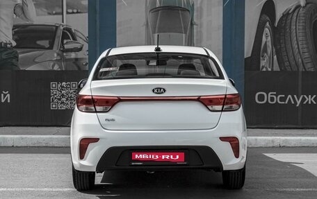 KIA Rio IV, 2018 год, 1 400 000 рублей, 4 фотография