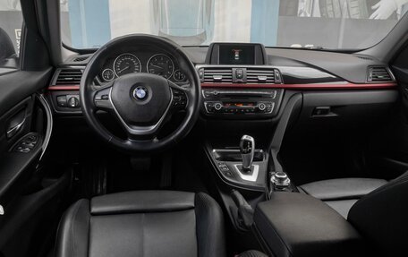 BMW 3 серия, 2013 год, 1 899 000 рублей, 6 фотография