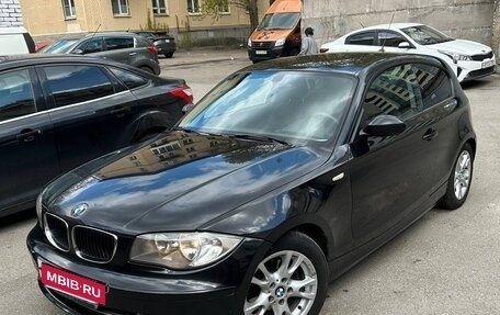 BMW 1 серия, 2008 год, 695 000 рублей, 2 фотография