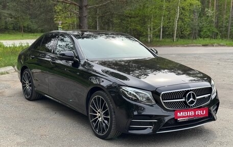 Mercedes-Benz E-Класс AMG, 2017 год, 3 900 000 рублей, 20 фотография